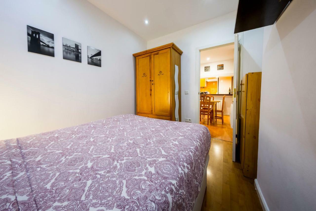 Colegiata Lejlighed Madrid Eksteriør billede